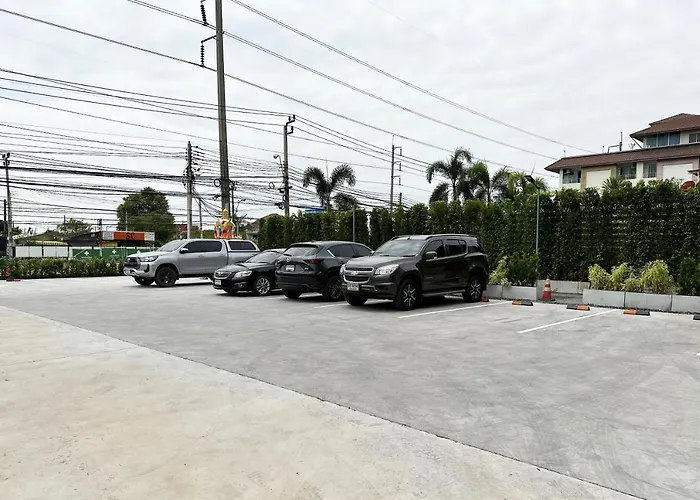 Golden Nest Suvarnabhumi 曼谷