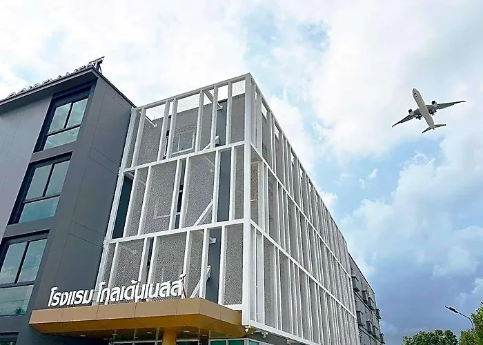 酒店 Golden Nest Suvarnabhumi 3*